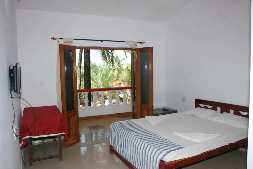Shankarz By The Sea Mandrem Ngoại thất bức ảnh