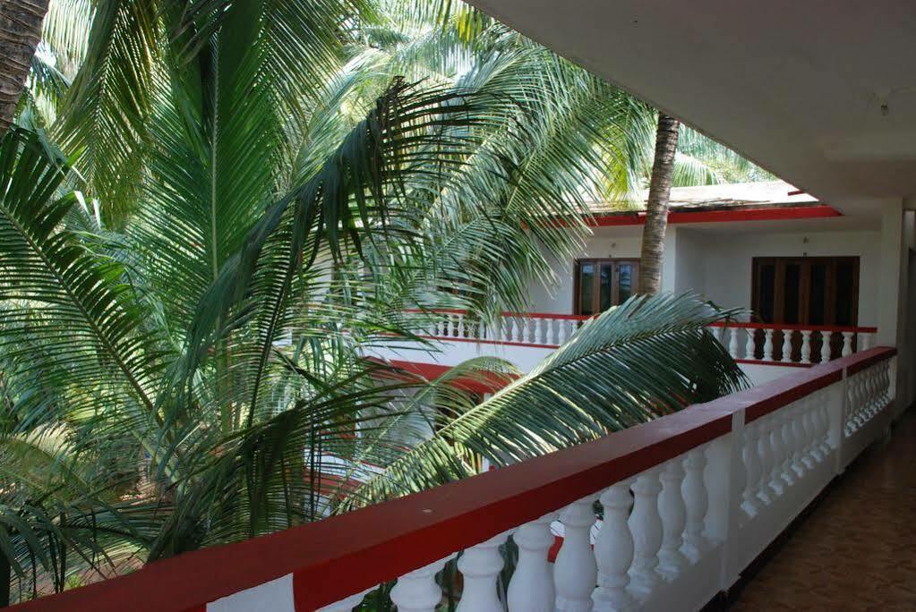 Shankarz By The Sea Mandrem Ngoại thất bức ảnh